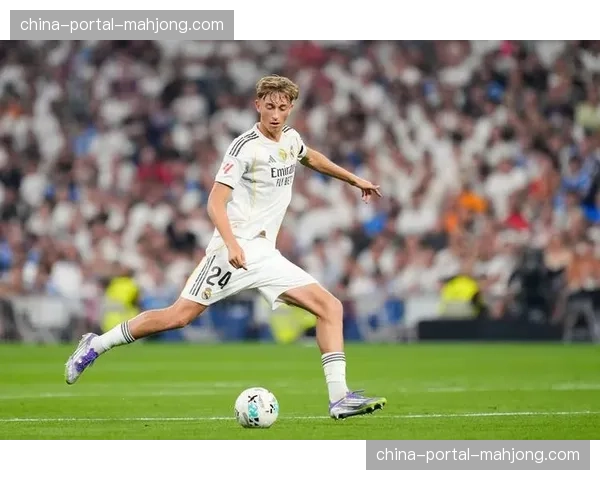 现场观察：多特蒙德高位逼抢致斯图加特半场传球成功率骤降